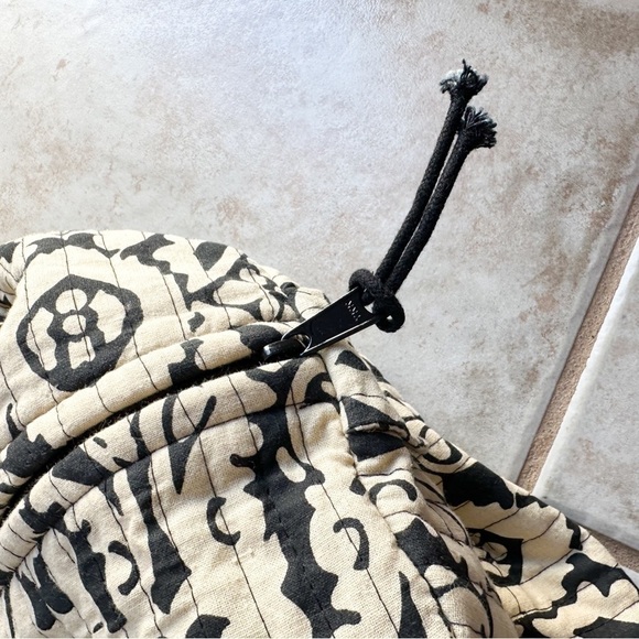 World Market Quilted Duffle Bag Bohemian Style - Picture 7 of 15